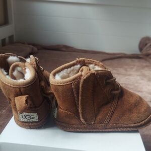 UGG Brown Kids Boots Baby Size 4/5